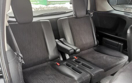 Honda Freed I, 2013 год, 1 150 000 рублей, 10 фотография