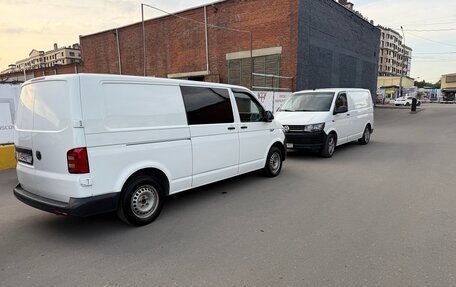 Volkswagen Transporter T6 рестайлинг, 2019 год, 2 650 000 рублей, 3 фотография