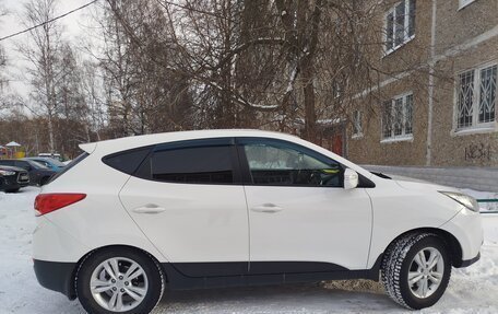 Hyundai ix35 I рестайлинг, 2012 год, 1 050 000 рублей, 5 фотография