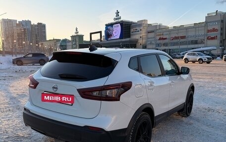 Nissan Qashqai, 2022 год, 1 850 000 рублей, 3 фотография