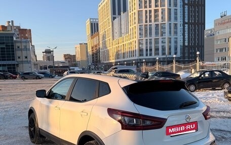 Nissan Qashqai, 2022 год, 1 850 000 рублей, 4 фотография
