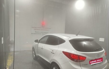 Hyundai ix35 I рестайлинг, 2012 год, 1 050 000 рублей, 10 фотография