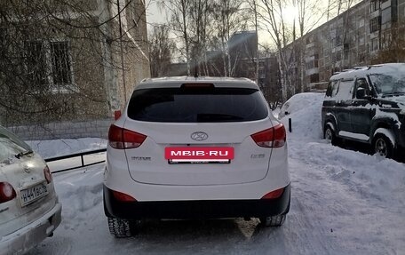 Hyundai ix35 I рестайлинг, 2012 год, 1 050 000 рублей, 6 фотография