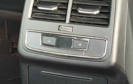 Audi A4, 2018 год, 1 850 009 рублей, 16 фотография