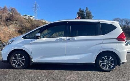 Honda Freed II, 2022 год, 1 251 000 рублей, 2 фотография