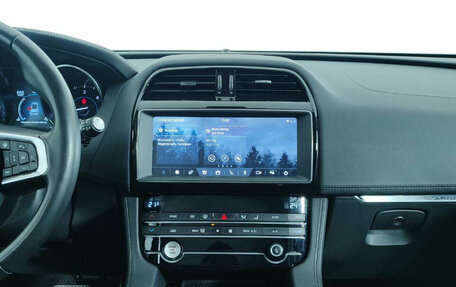 Jaguar F-Pace, 2019 год, 3 880 000 рублей, 11 фотография