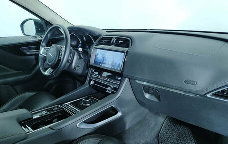 Jaguar F-Pace, 2019 год, 3 880 000 рублей, 12 фотография