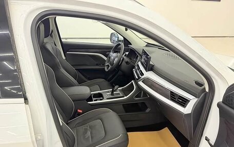 Haval H6, 2025 год, 1 800 000 рублей, 8 фотография