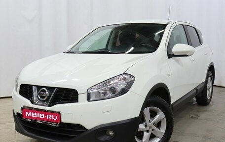 Nissan Qashqai, 2011 год, 1 050 000 рублей, 1 фотография