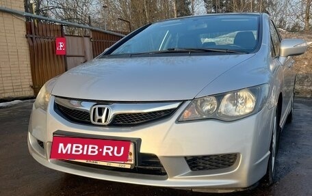 Honda Civic VIII, 2010 год, 1 000 000 рублей, 1 фотография