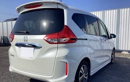 Honda Freed II, 2022 год, 1 267 000 рублей, 5 фотография