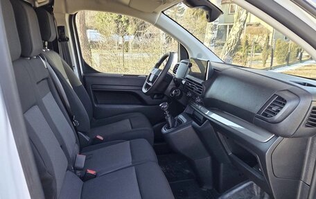 Opel Vivaro, 2024 год, 2 500 000 рублей, 14 фотография