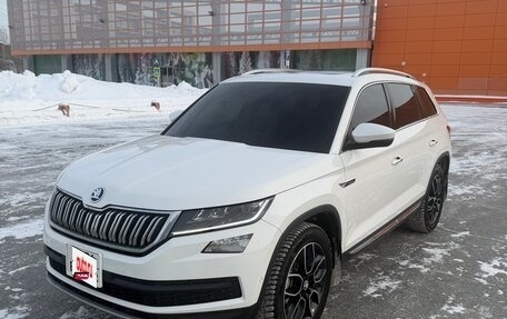 Skoda Kodiaq I, 2022 год, 3 700 000 рублей, 3 фотография