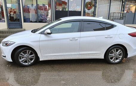 Hyundai Elantra VI рестайлинг, 2018 год, 1 550 000 рублей, 7 фотография