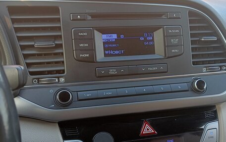 Hyundai Elantra VI рестайлинг, 2018 год, 1 550 000 рублей, 15 фотография