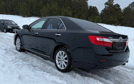 Toyota Camry, 2013 год, 1 800 000 рублей, 7 фотография