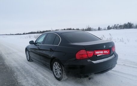 BMW 3 серия, 2009 год, 970 000 рублей, 3 фотография