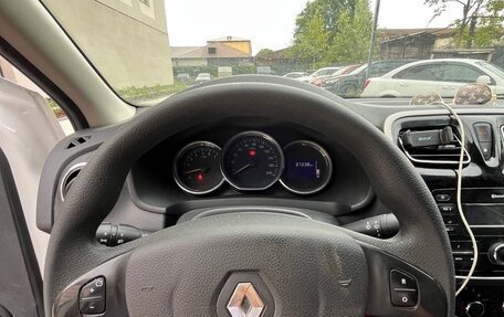 Renault Logan II, 2017 год, 630 000 рублей, 4 фотография