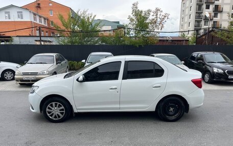 Renault Logan II, 2017 год, 630 000 рублей, 2 фотография