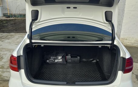 Volkswagen Jetta VI, 2015 год, 860 000 рублей, 8 фотография