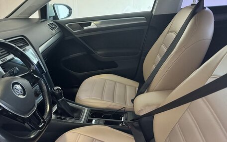 Volkswagen Golf VII, 2015 год, 1 390 000 рублей, 10 фотография