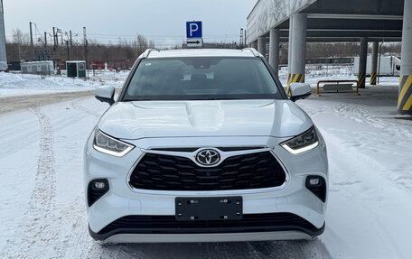 Toyota Highlander, 2025 год, 5 450 000 рублей, 3 фотография