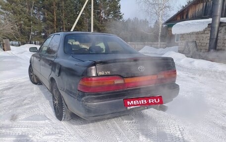 Toyota Vista, 1992 год, 150 000 рублей, 4 фотография