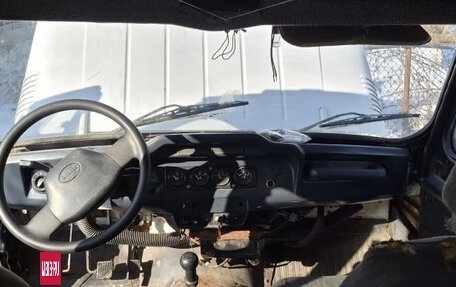 ЛуАЗ Hunter, 2012 год, 300 000 рублей, 2 фотография