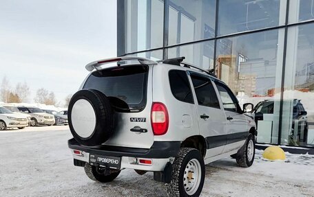Chevrolet Niva I рестайлинг, 2004 год, 249 000 рублей, 6 фотография