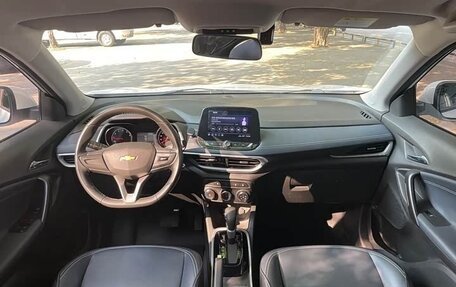 Chevrolet Tracker, 2022 год, 1 250 000 рублей, 10 фотография