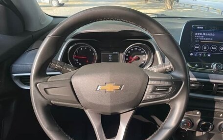 Chevrolet Tracker, 2022 год, 1 250 000 рублей, 7 фотография