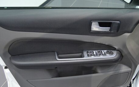 Ford Focus II рестайлинг, 2011 год, 700 000 рублей, 15 фотография