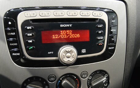 Ford Focus II рестайлинг, 2011 год, 700 000 рублей, 24 фотография