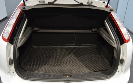 Ford Focus II рестайлинг, 2011 год, 700 000 рублей, 38 фотография