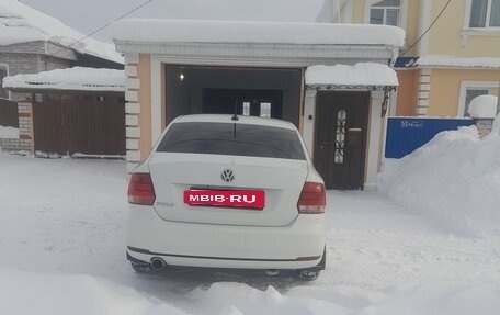 Volkswagen Polo VI (EU Market), 2017 год, 1 250 000 рублей, 6 фотография