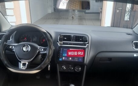 Volkswagen Polo VI (EU Market), 2017 год, 1 250 000 рублей, 7 фотография