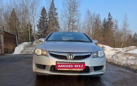 Honda Civic VIII, 2010 год, 1 000 000 рублей, 3 фотография