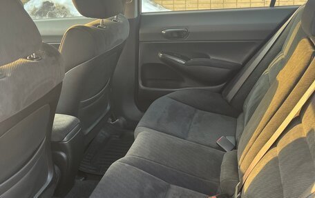 Honda Civic VIII, 2010 год, 1 000 000 рублей, 20 фотография