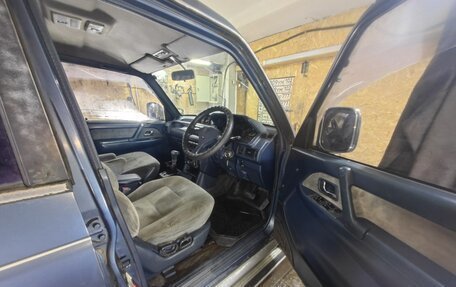 Mitsubishi Pajero III рестайлинг, 1993 год, 390 000 рублей, 7 фотография