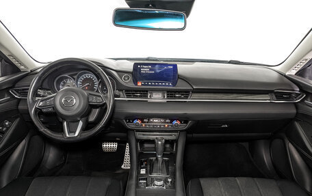 Mazda 6, 2020 год, 2 440 000 рублей, 11 фотография