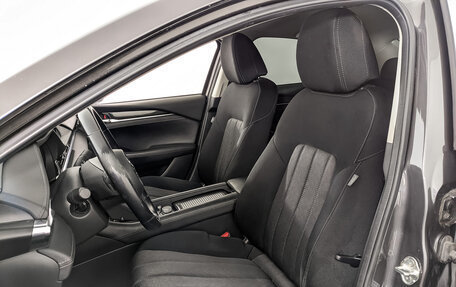 Mazda 6, 2020 год, 2 440 000 рублей, 17 фотография