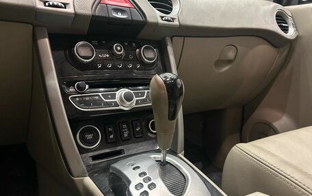 Renault Koleos I рестайлинг 2, 2011 год, 1 099 000 рублей, 10 фотография