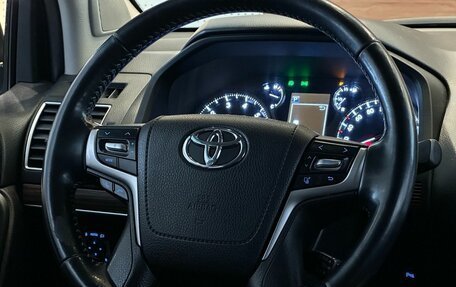 Toyota Land Cruiser Prado 150 рестайлинг 2, 2019 год, 5 649 000 рублей, 11 фотография