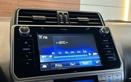 Toyota Land Cruiser Prado 150 рестайлинг 2, 2019 год, 5 649 000 рублей, 13 фотография