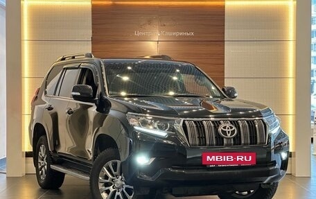 Toyota Land Cruiser Prado 150 рестайлинг 2, 2019 год, 5 649 000 рублей, 3 фотография