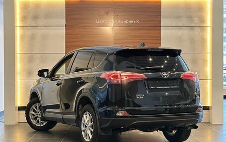 Toyota RAV4, 2016 год, 2 200 000 рублей, 6 фотография