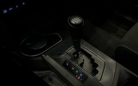 Toyota RAV4, 2016 год, 2 200 000 рублей, 14 фотография