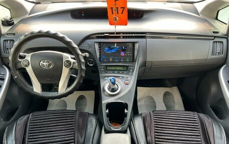 Toyota Prius, 2009 год, 1 009 000 рублей, 16 фотография