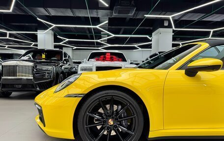 Porsche 911, 2021 год, 13 490 000 рублей, 14 фотография