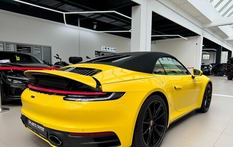 Porsche 911, 2021 год, 13 490 000 рублей, 17 фотография